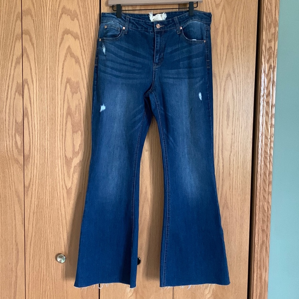 Like New Altar’d State Bonsalla Flare Jeans